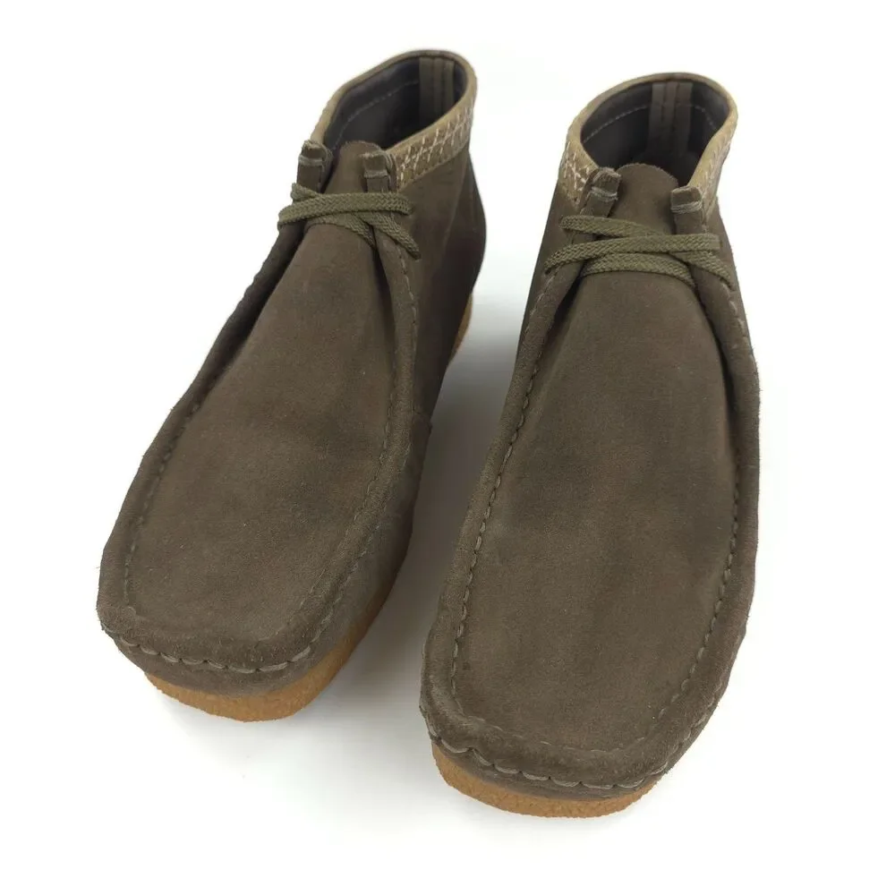 NEW Clarks Wallabee Suede Moccasin Shoes Western Boho Indie Hipster Cowboy 11.5
